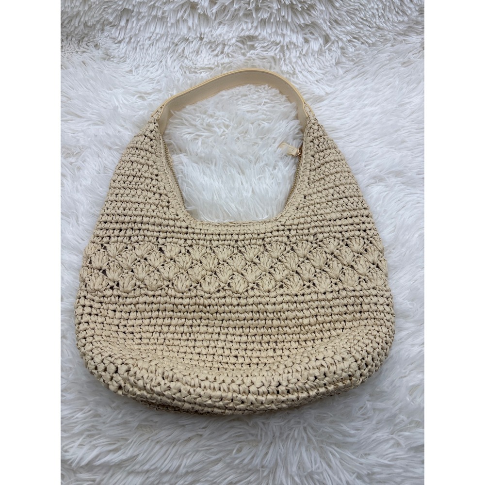 LC Lauren Conrad Cream Crochet Hobo Bag Shell‎ Stitch Knit Shoulder Purse Boho